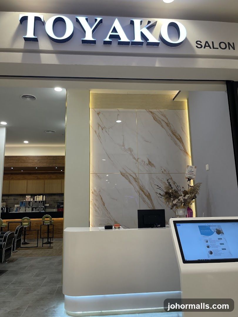 Toyako Salon