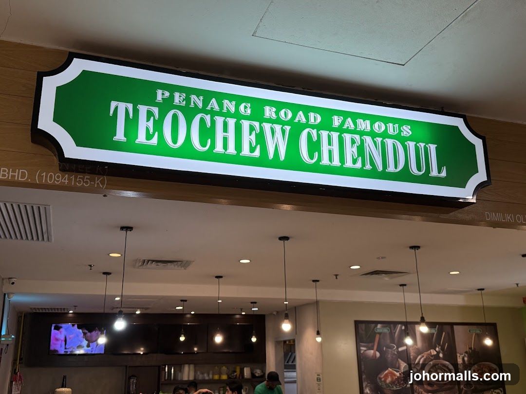 Penang Road Famous Teochew Chendul Sign