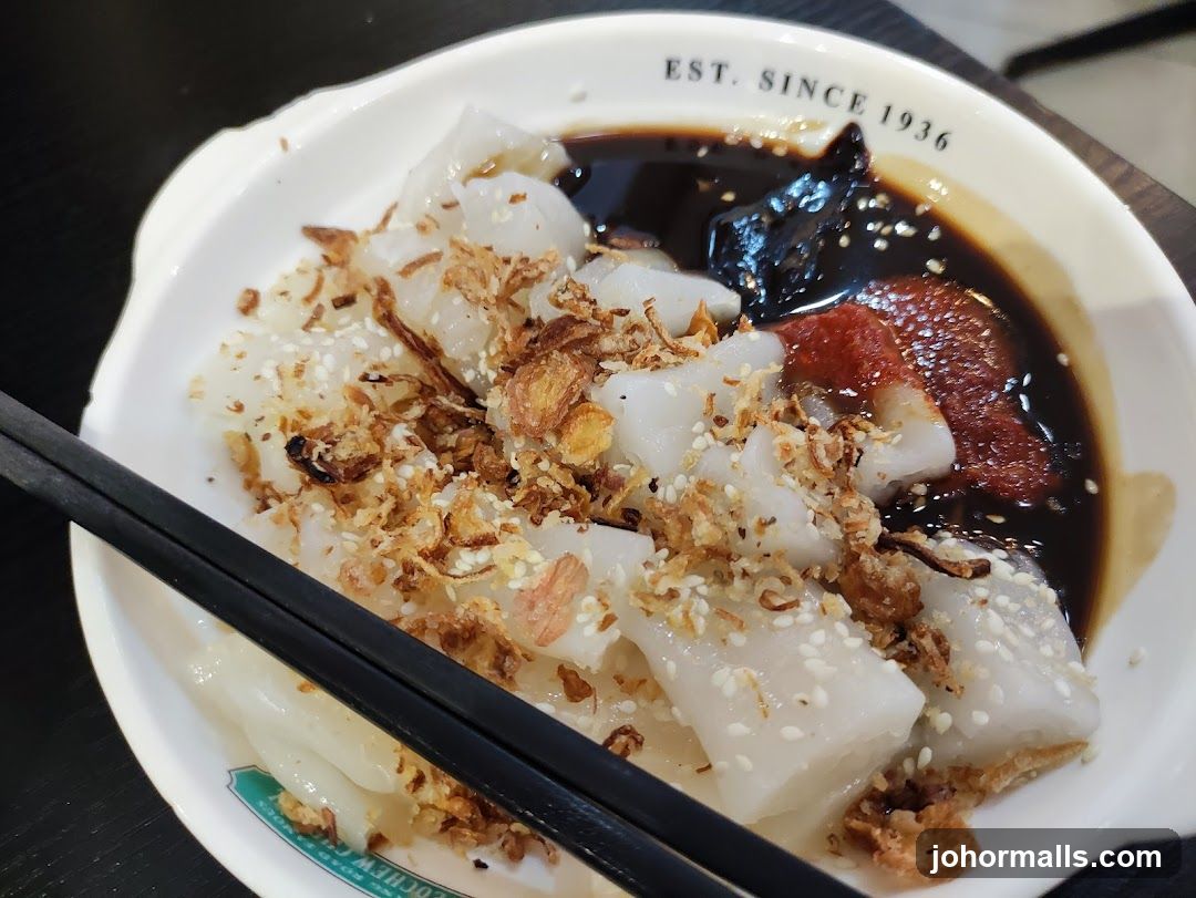 Chee Cheong Fun with Soy Sauce