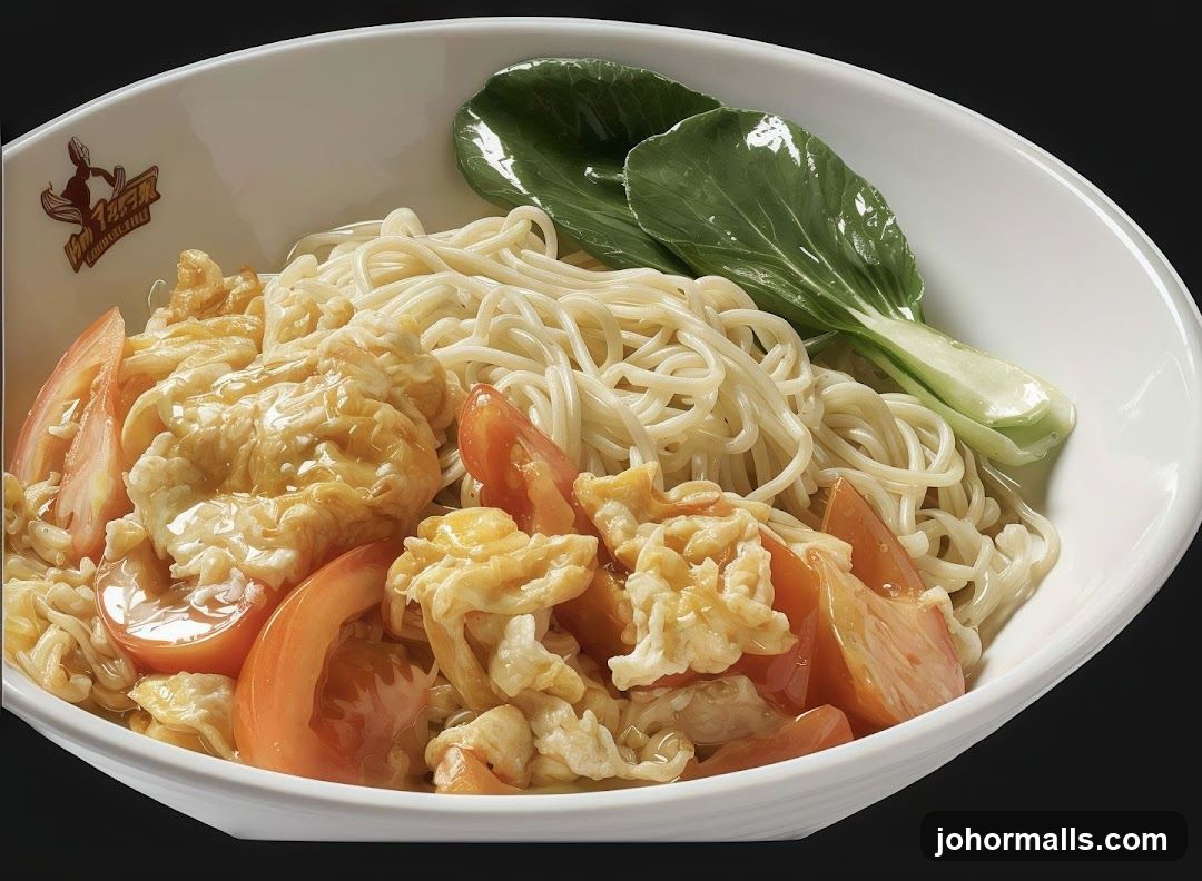 Noodles with Egg and Tomato