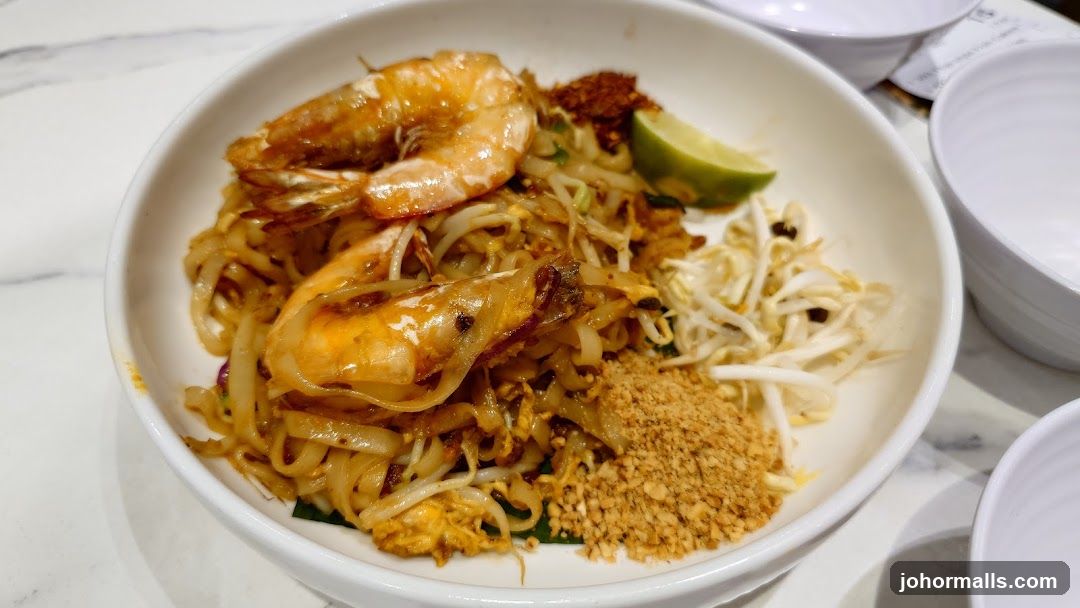 Pad Thai with Shrimp