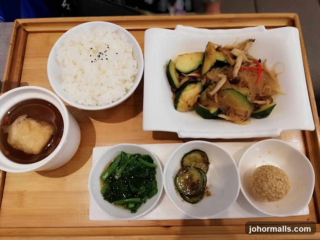 Asian Meal Set