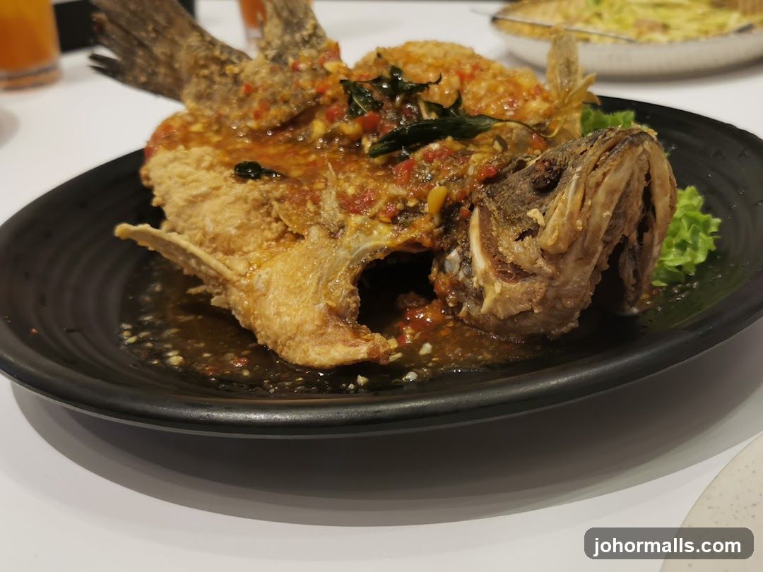 Fried Fish with Sauce