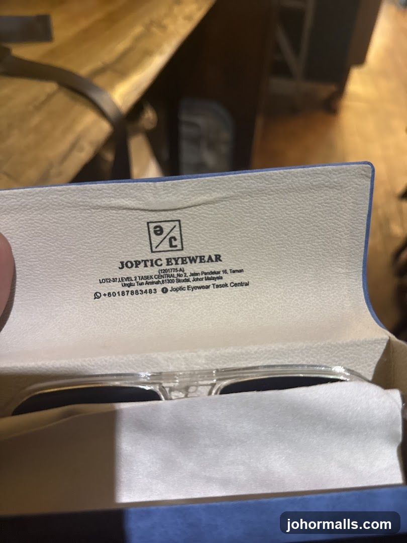 Joptic Eyewear Product Packaging