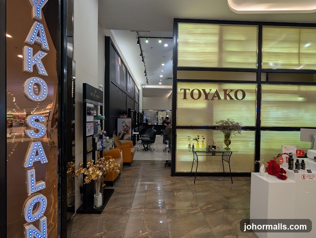 Toyako Salon