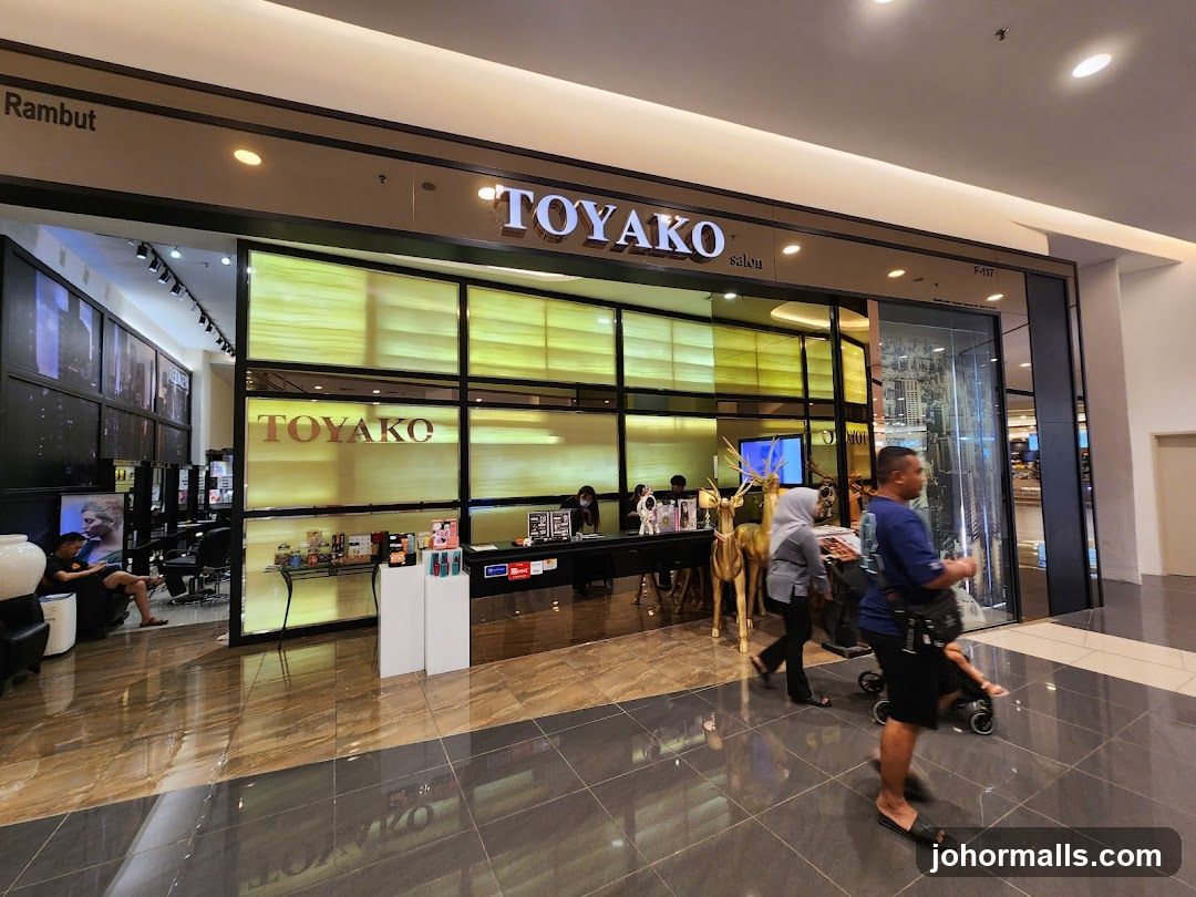 Toyako Salon