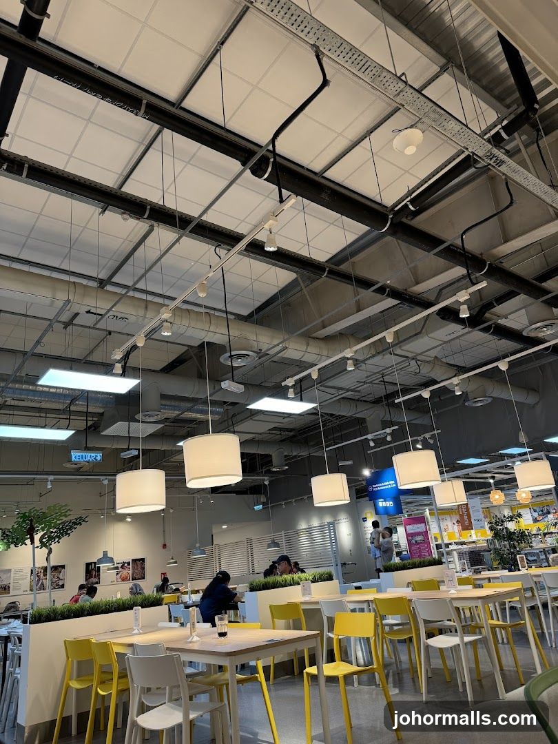 Restaurant Seating Area
