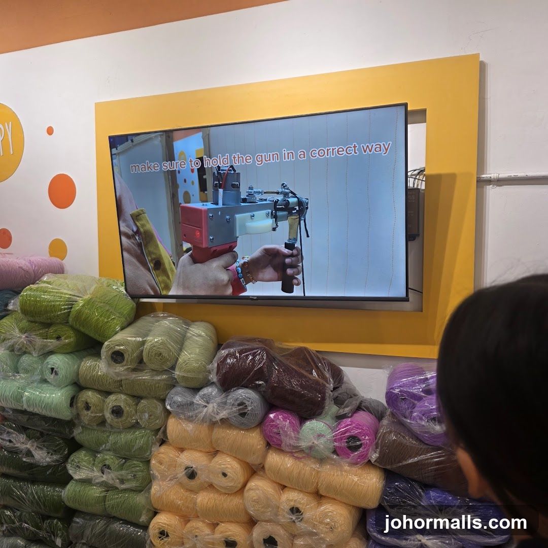 Tufting Gun Demonstration