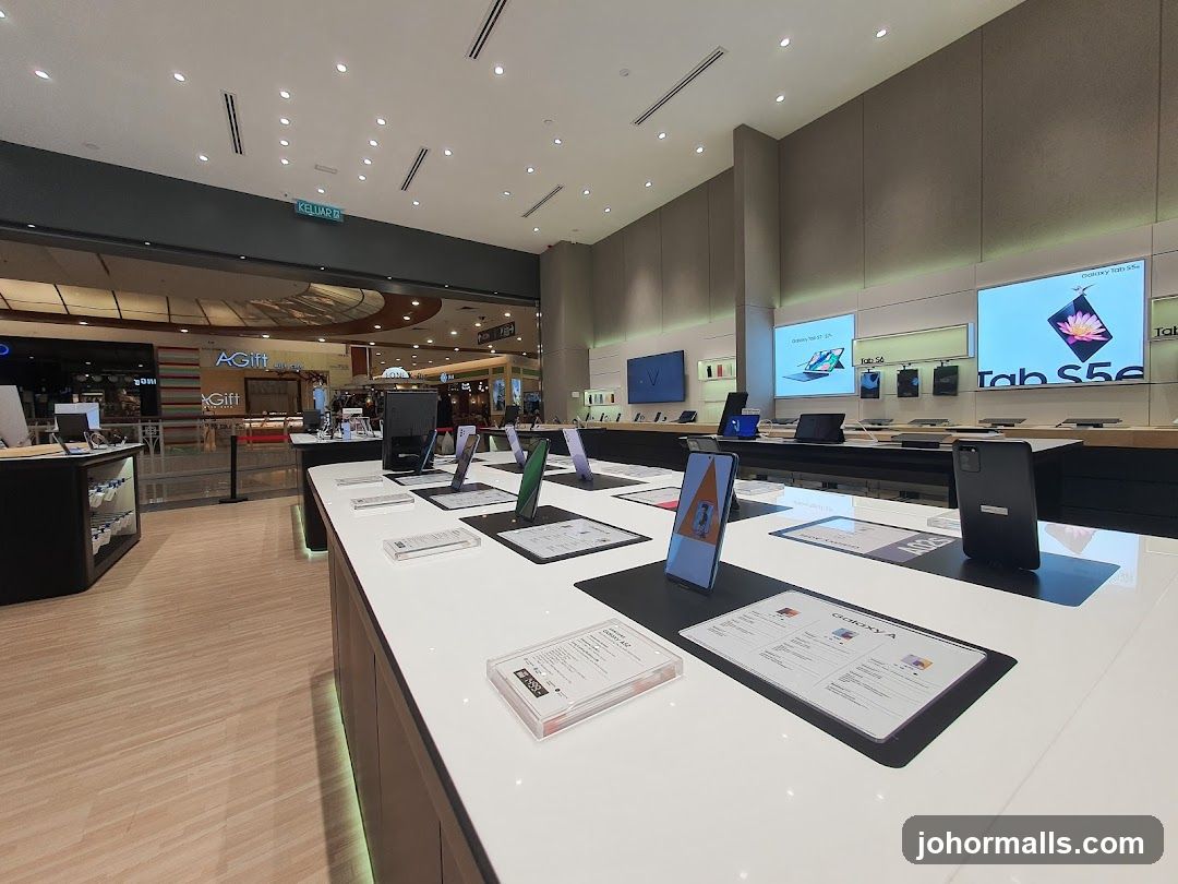 Electronics Store Display