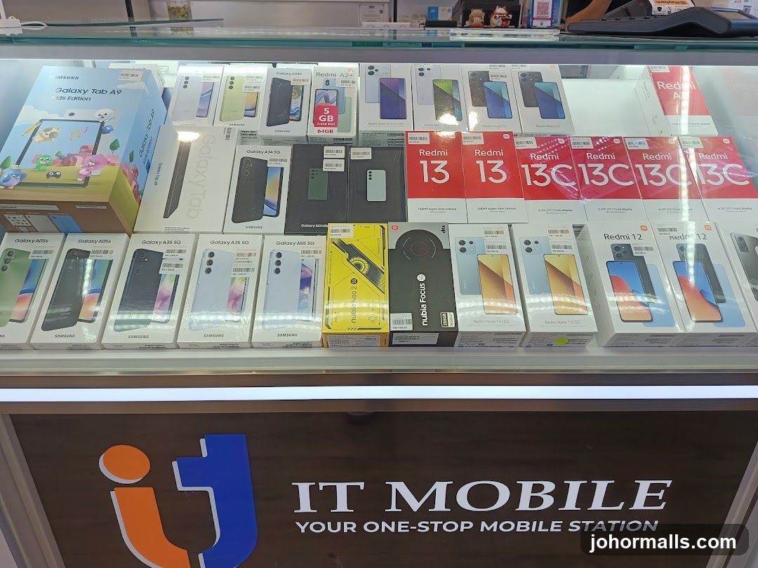 Mobile Phone Store Display