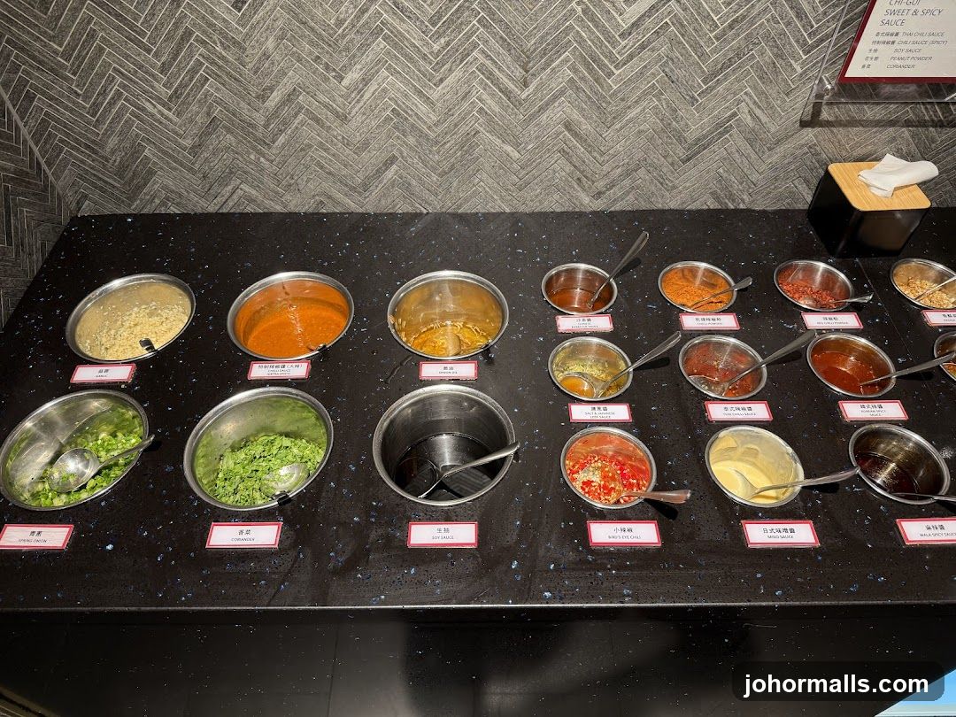 Sauce Bar