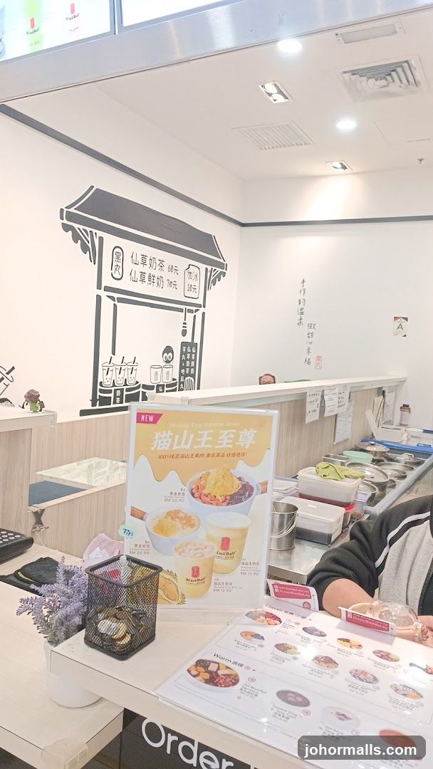 Dessert Shop Counter