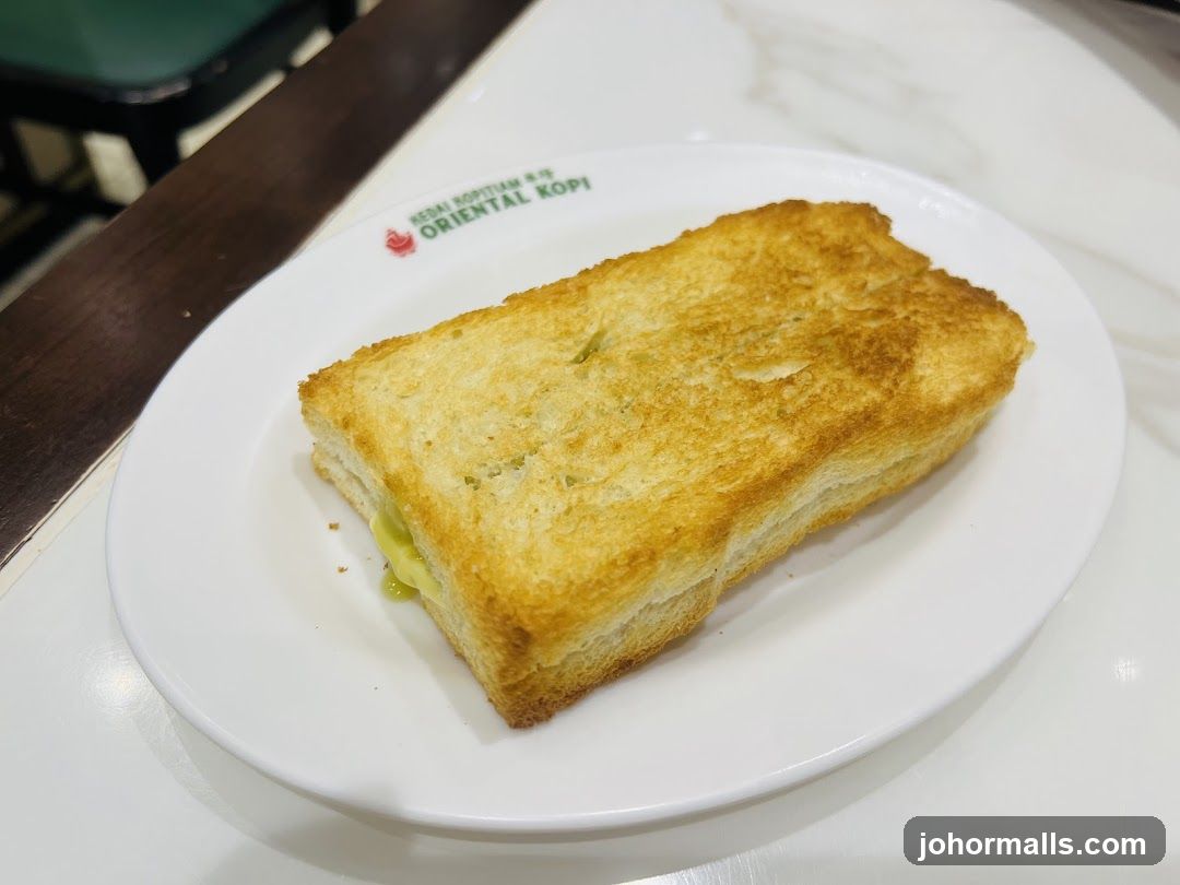 Toast with filling
