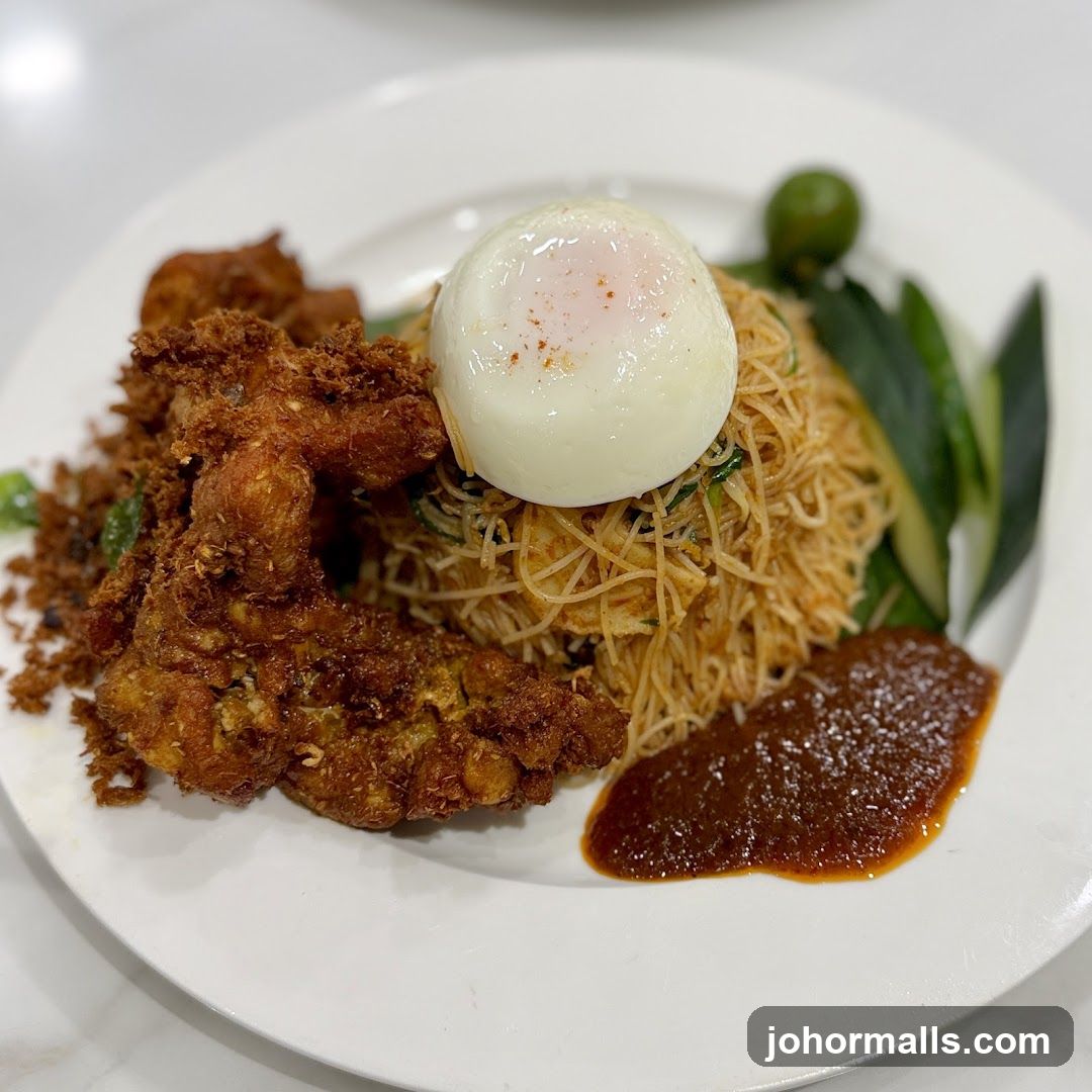 Fried Chicken with Noodles and Egg