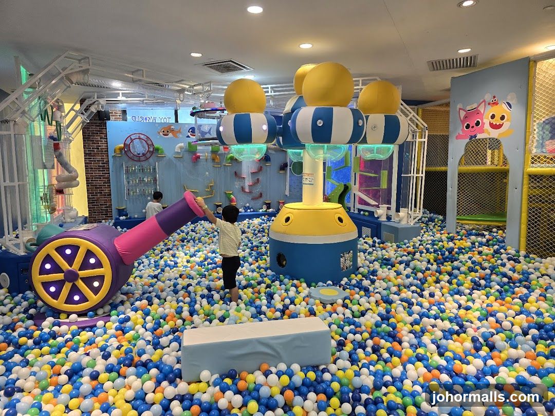 Indoor Playground with Ball Pit