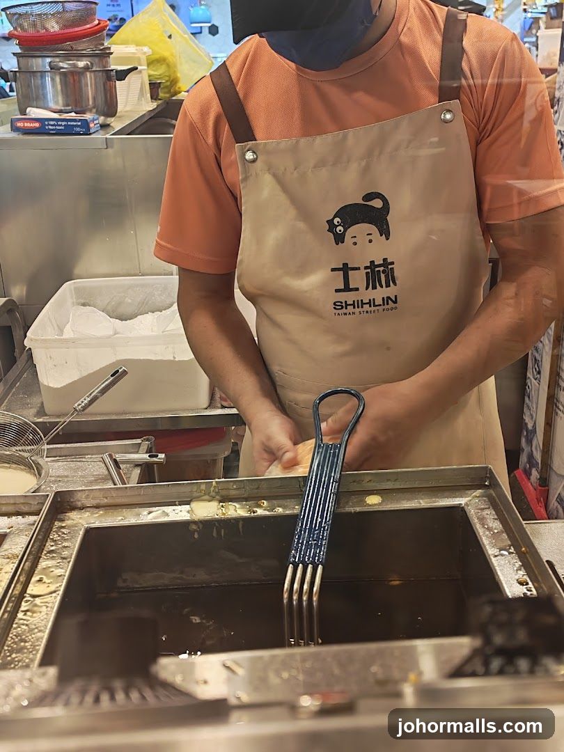 Shihlin Taiwan Street Food Apron