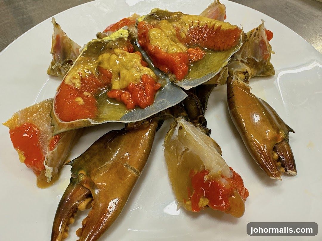 Cooked Crab Roe and Claws