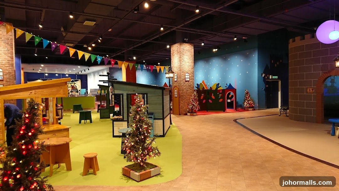 Indoor Play Area with Themed Structures