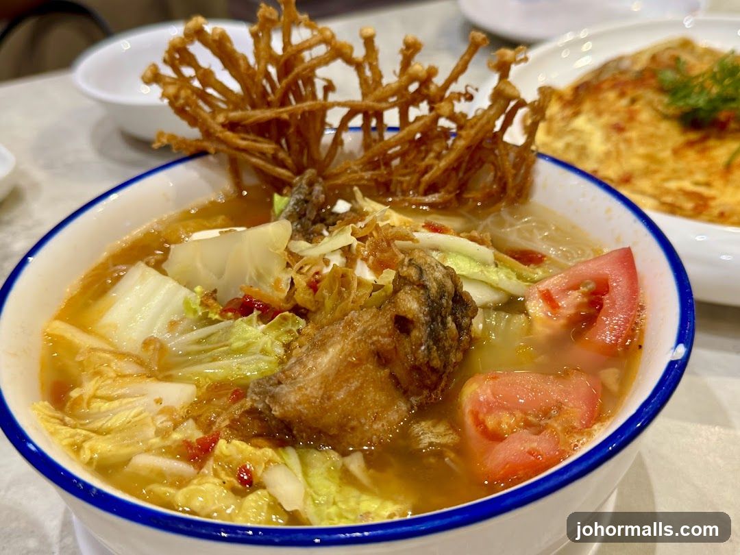 Soup with Fried Enoki Mushrooms