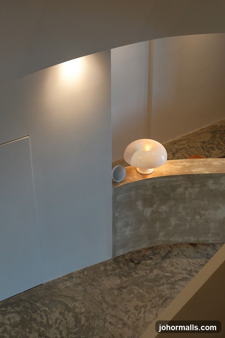 Mushroom Lamp on Curved Ledge