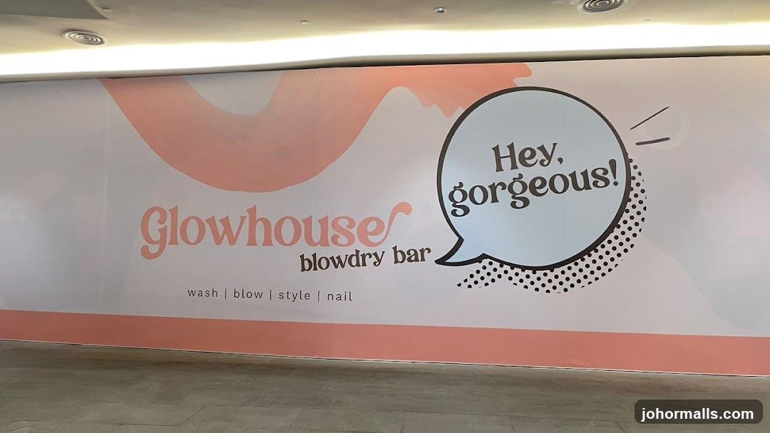 Glowhouse Blowdry Bar Advertisement