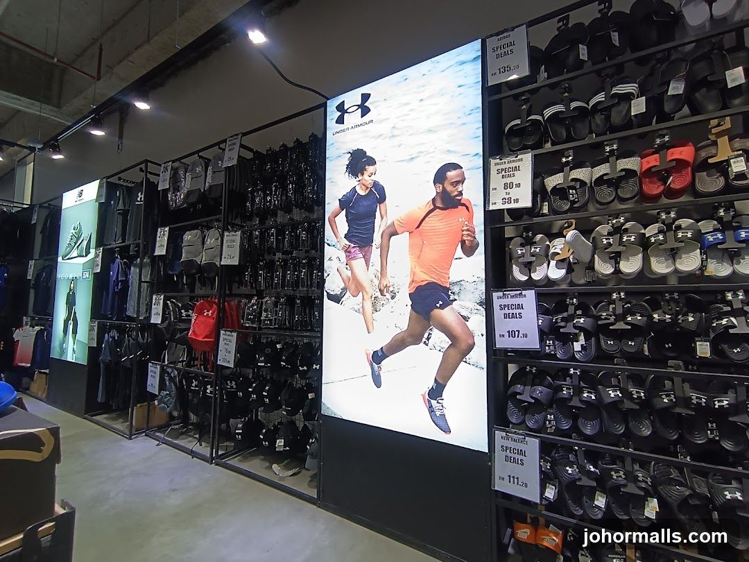 Sports Apparel and Footwear Store