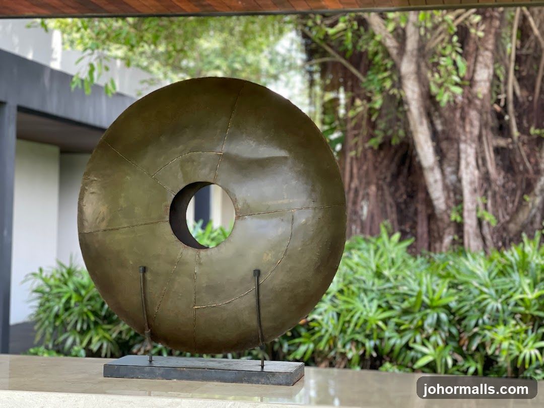 Circular Sculpture