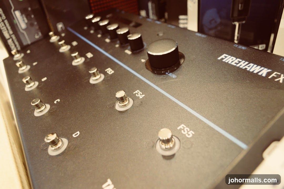 Firehawk FX Guitar Pedal