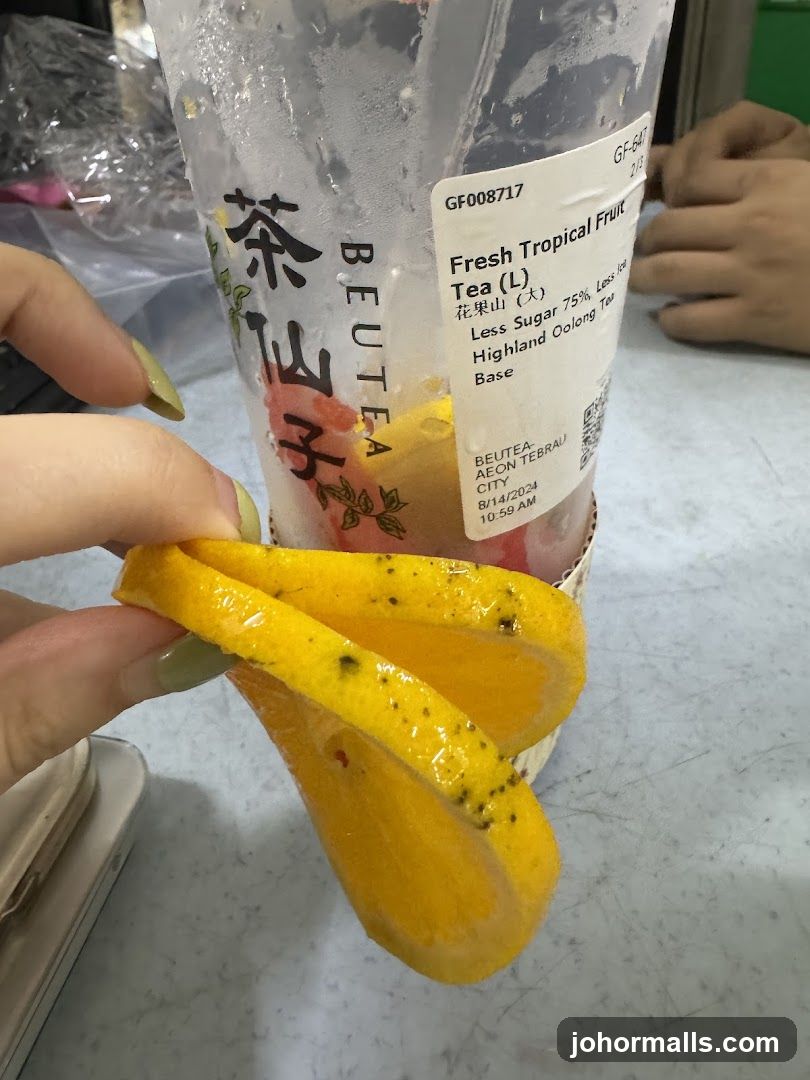 Fresh Tropical Fruit Tea