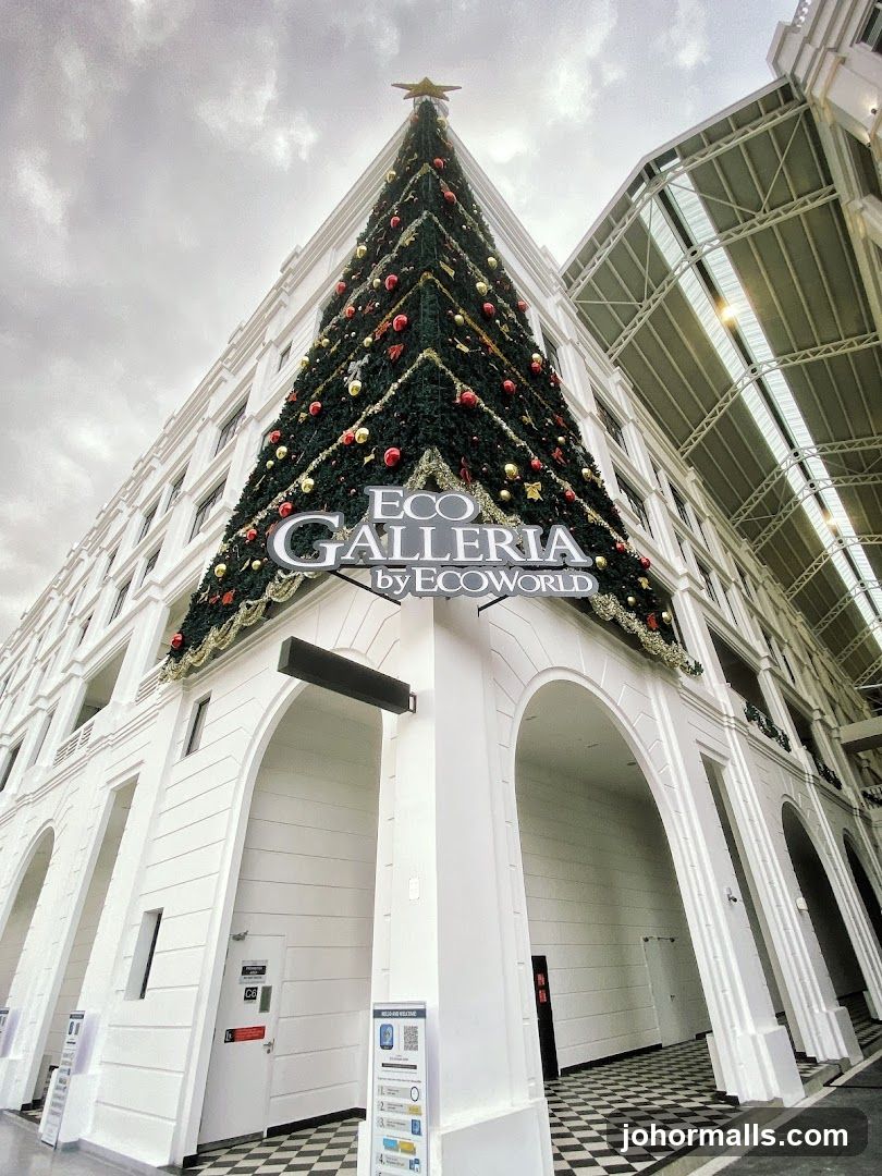 Eco Galleria Christmas Tree