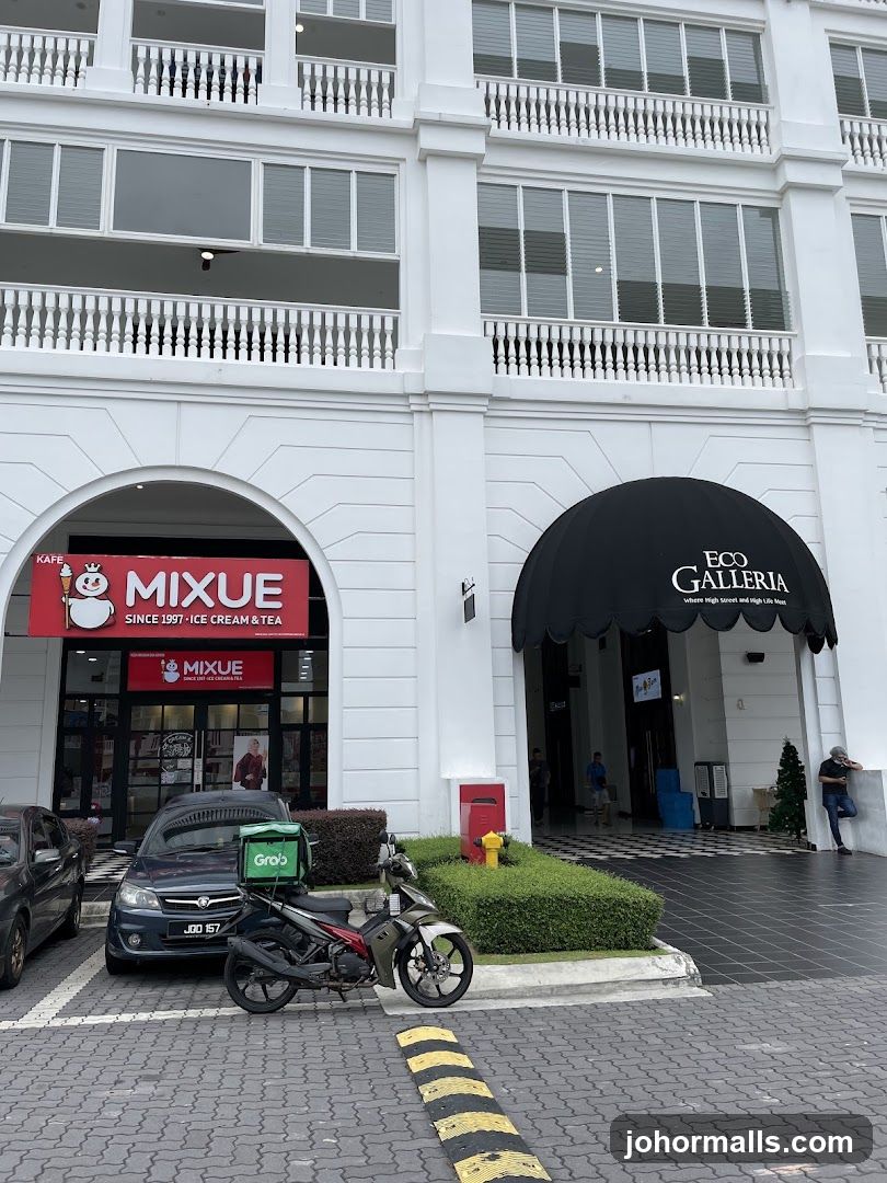Mixue and Eco Galleria