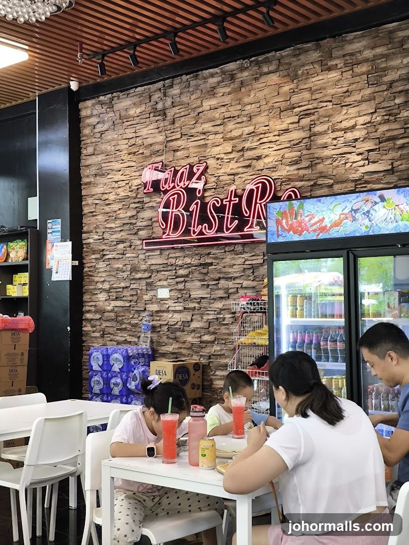 Faaz Bistro Interior