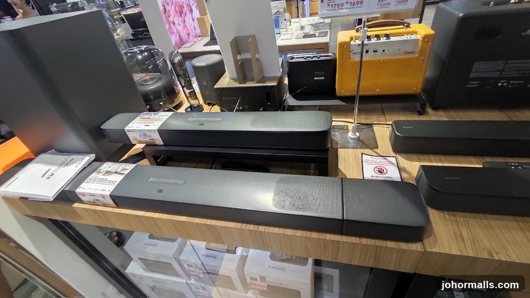 Audio Equipment Display