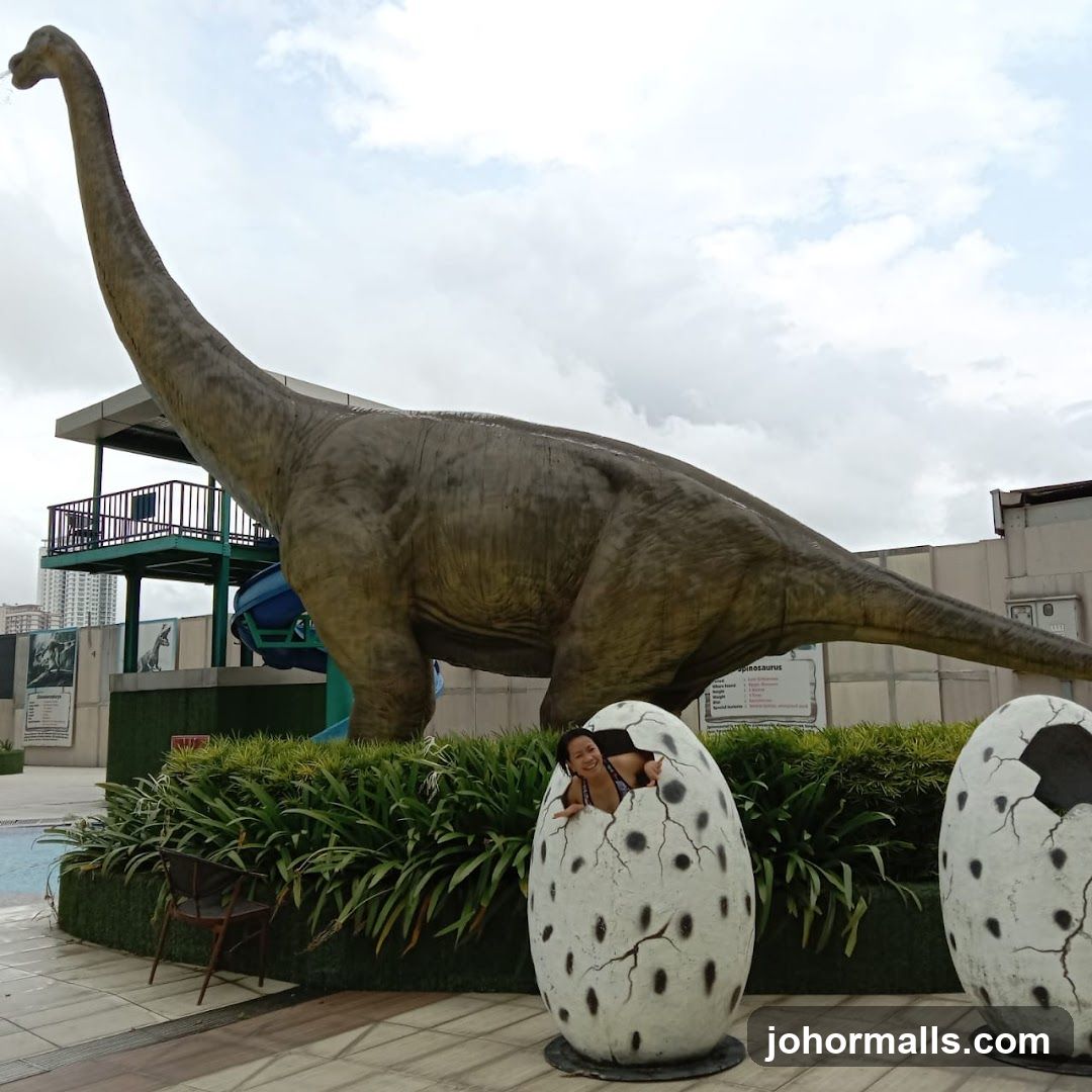 Dinosaur Exhibit with Hatching Egg Photo Opportunity