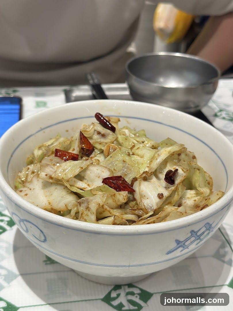Stir-fried Cabbage with Chili