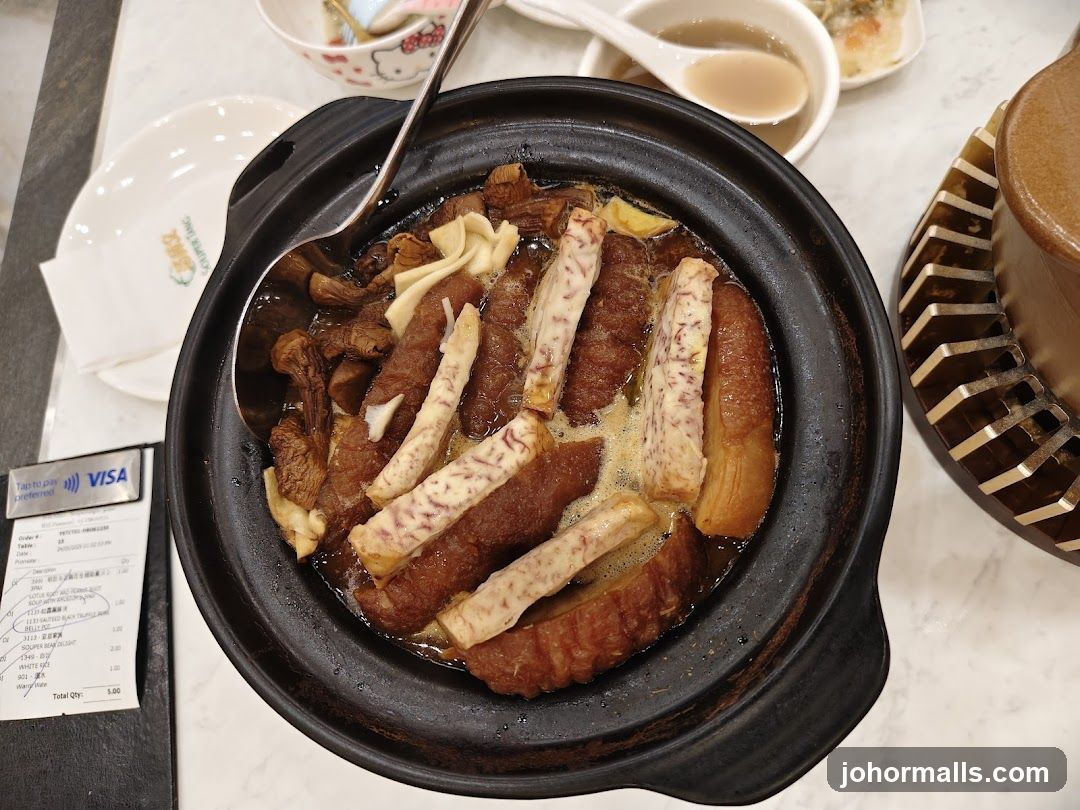 Braised Dish with Taro and Meat