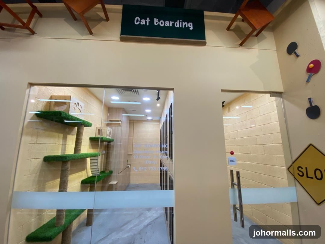 Pet Lovers Centre - Toppen Shopping Centre