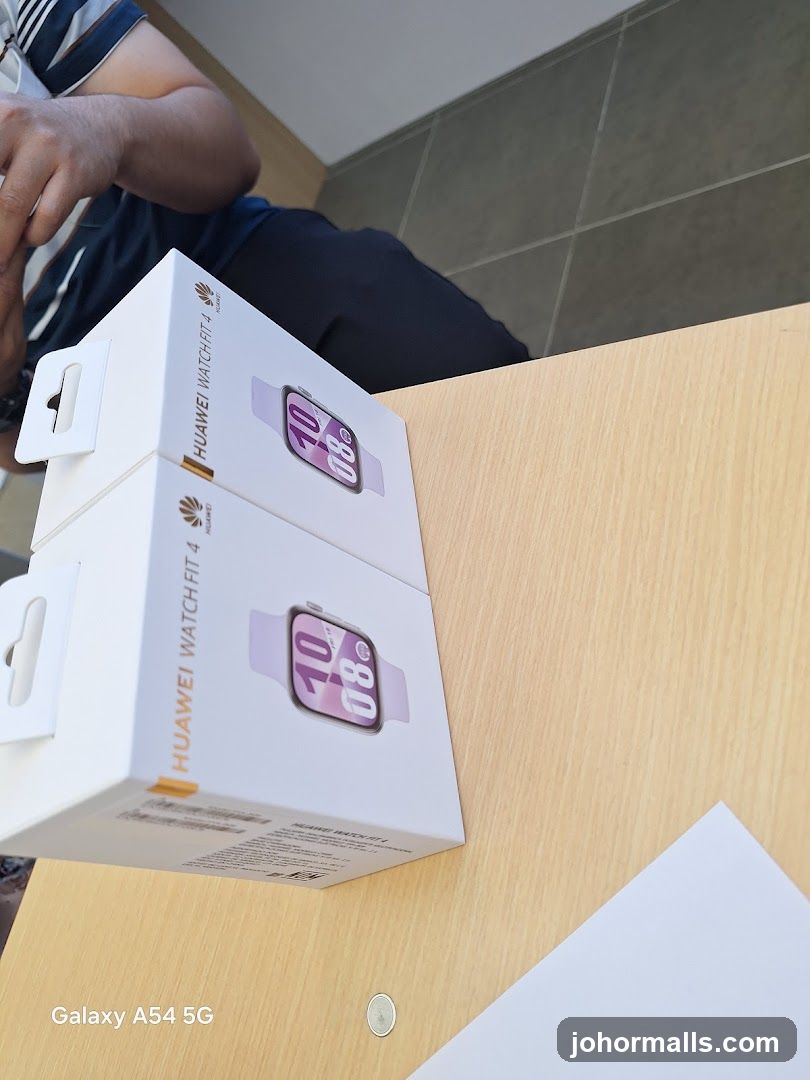 Huawei Watch Fit Boxes