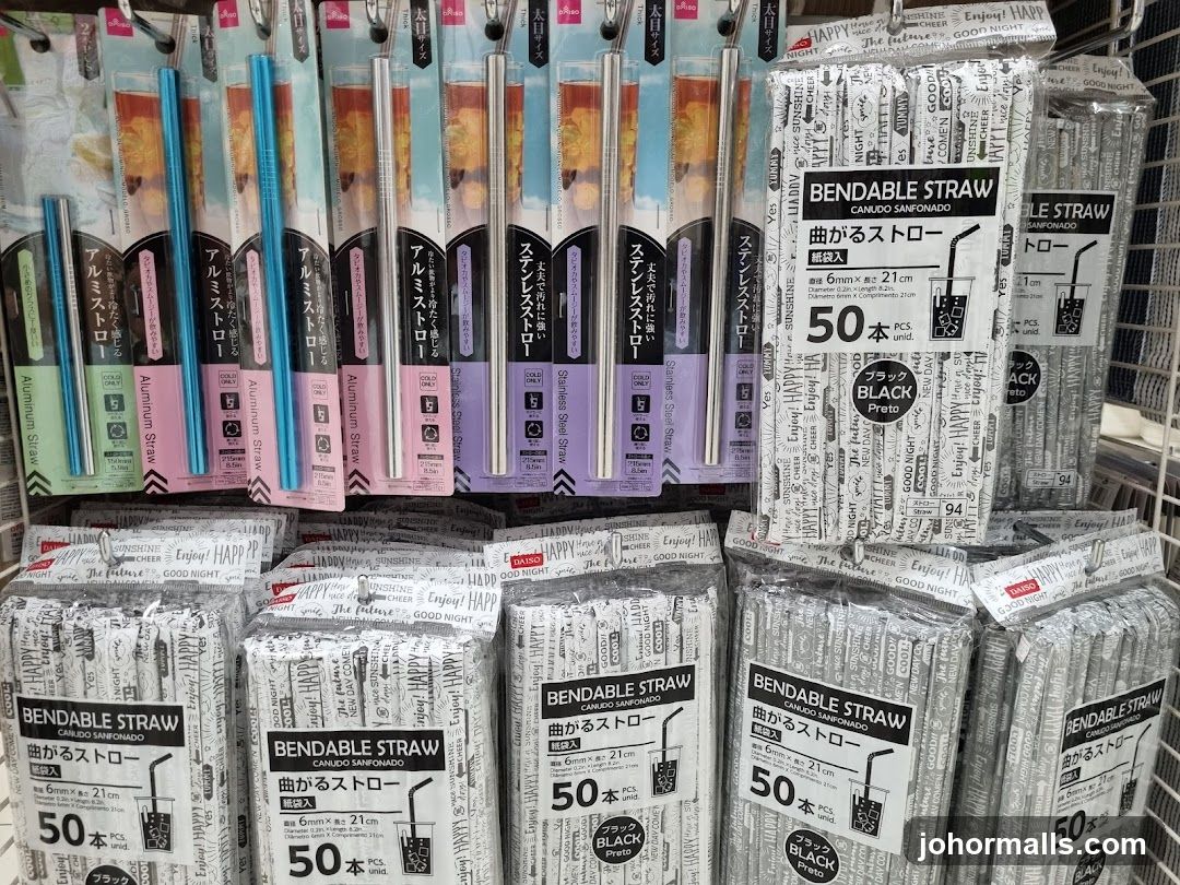Assorted Straws