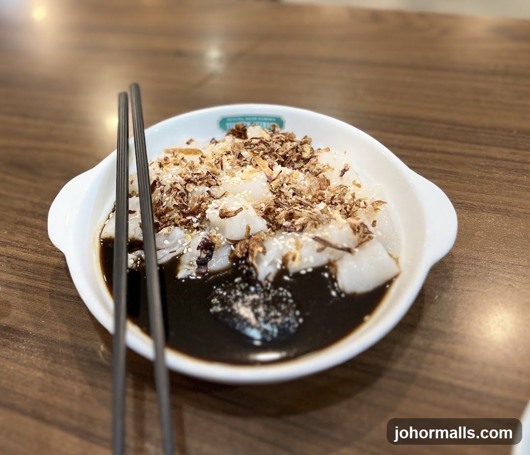 Cheung Fun with Soy Sauce