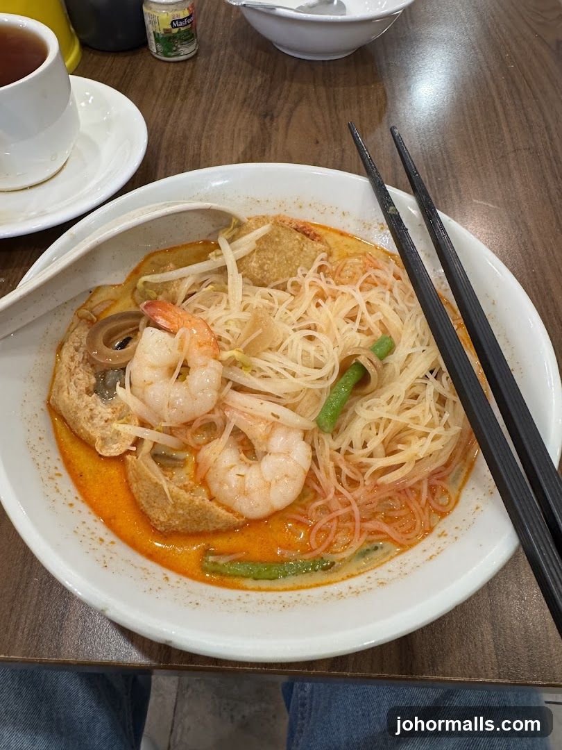 Laksa with Shrimp and Tofu