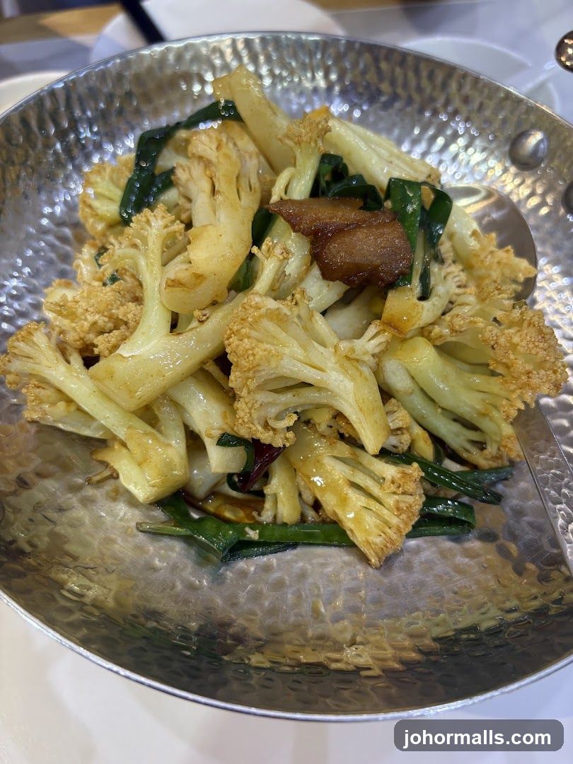 Stir-fried Cauliflower with Pork Belly