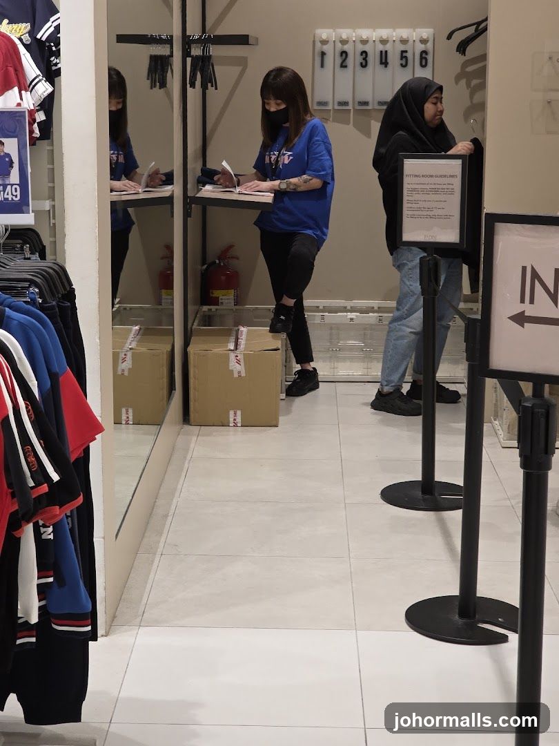 Fitting Room Area