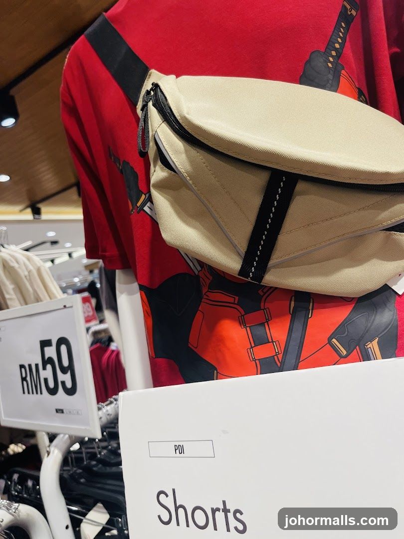 Mannequin with Bag and T-shirt