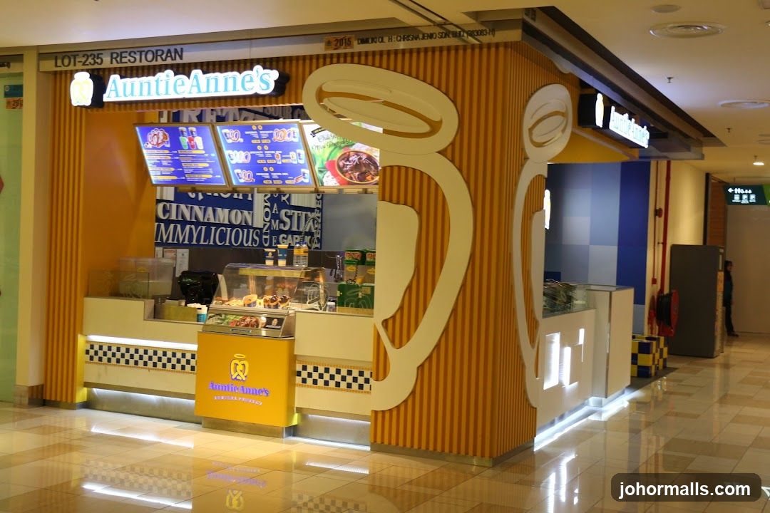 Auntie Anne's City Square