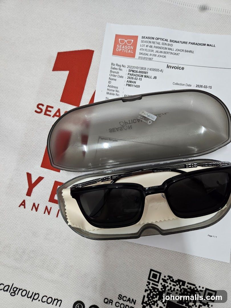 Eyeglasses and Invoice