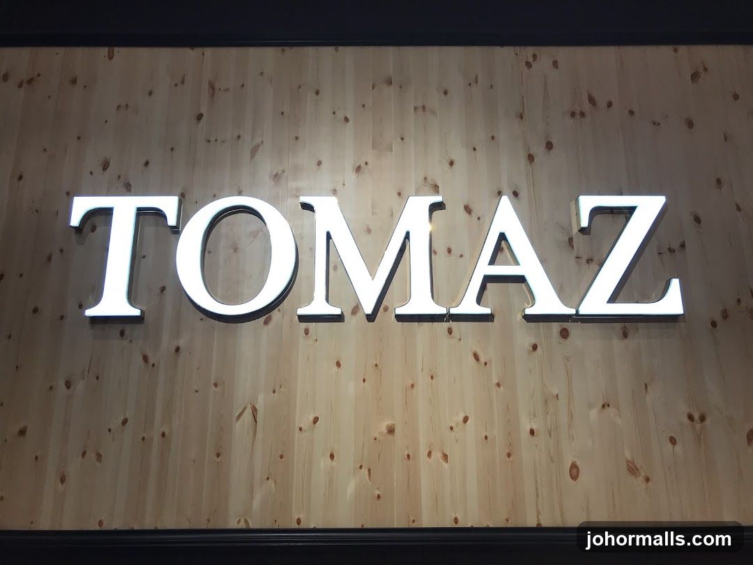 Tomaz Sign