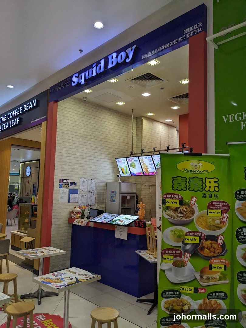 Squid Boy Cafe