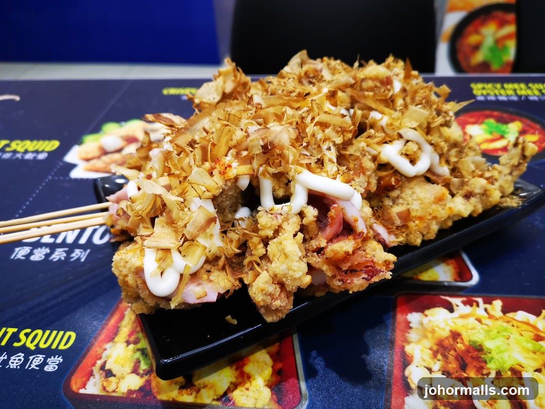 Fried Squid with Toppings