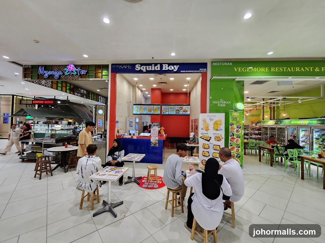 Food court with multiple eateries